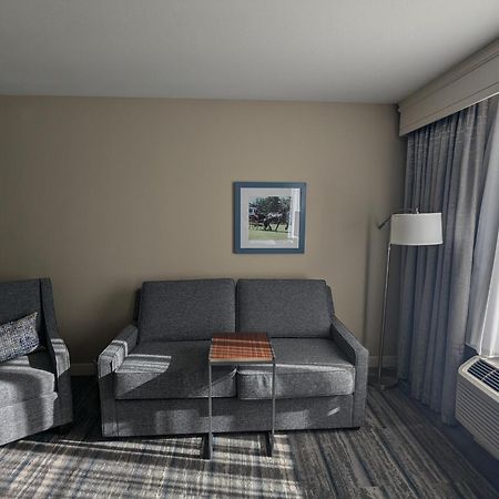 Hampton Inn & Suites Cazenovia, Ny Экстерьер фото