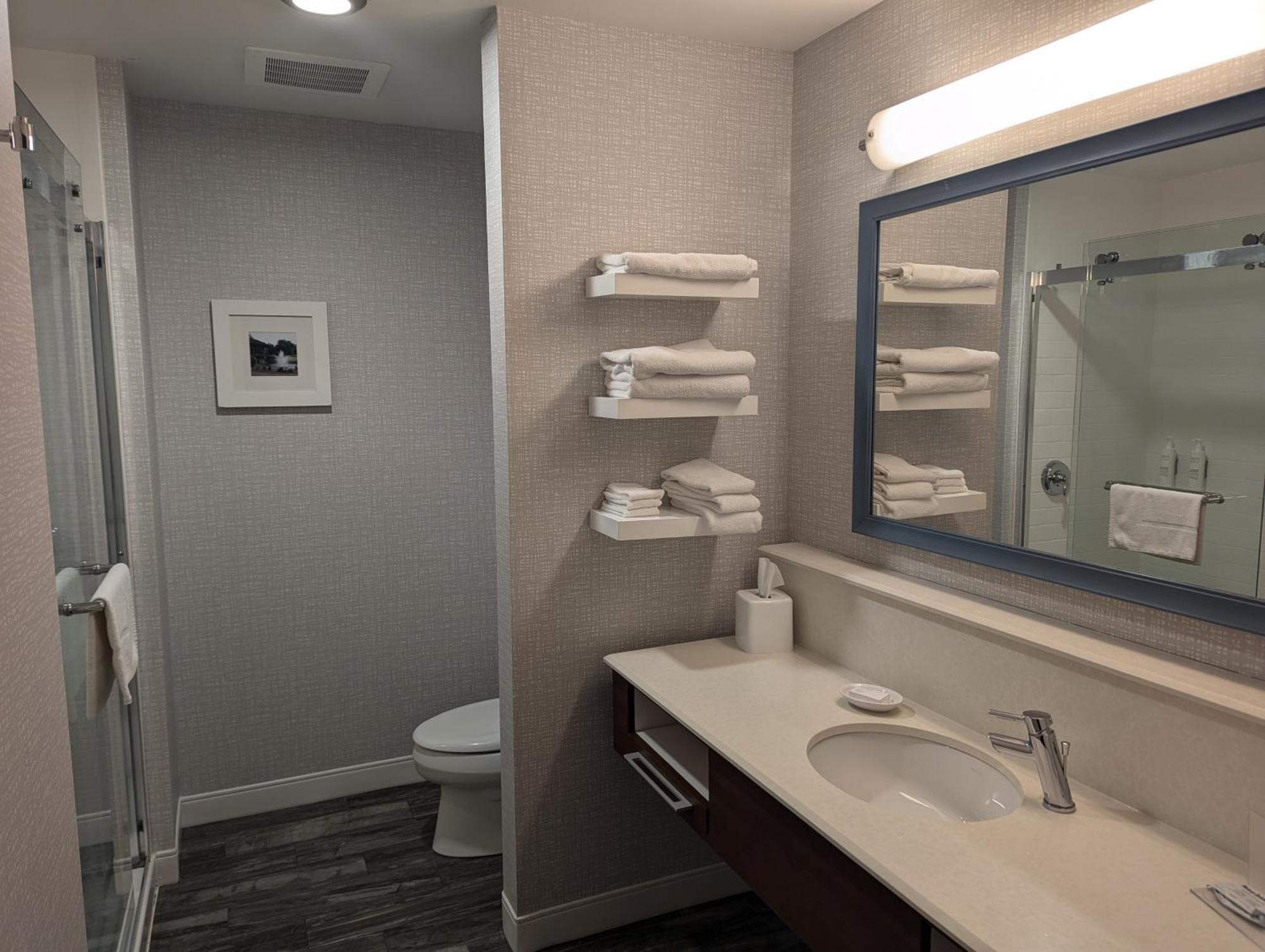 Hampton Inn & Suites Cazenovia, Ny Экстерьер фото