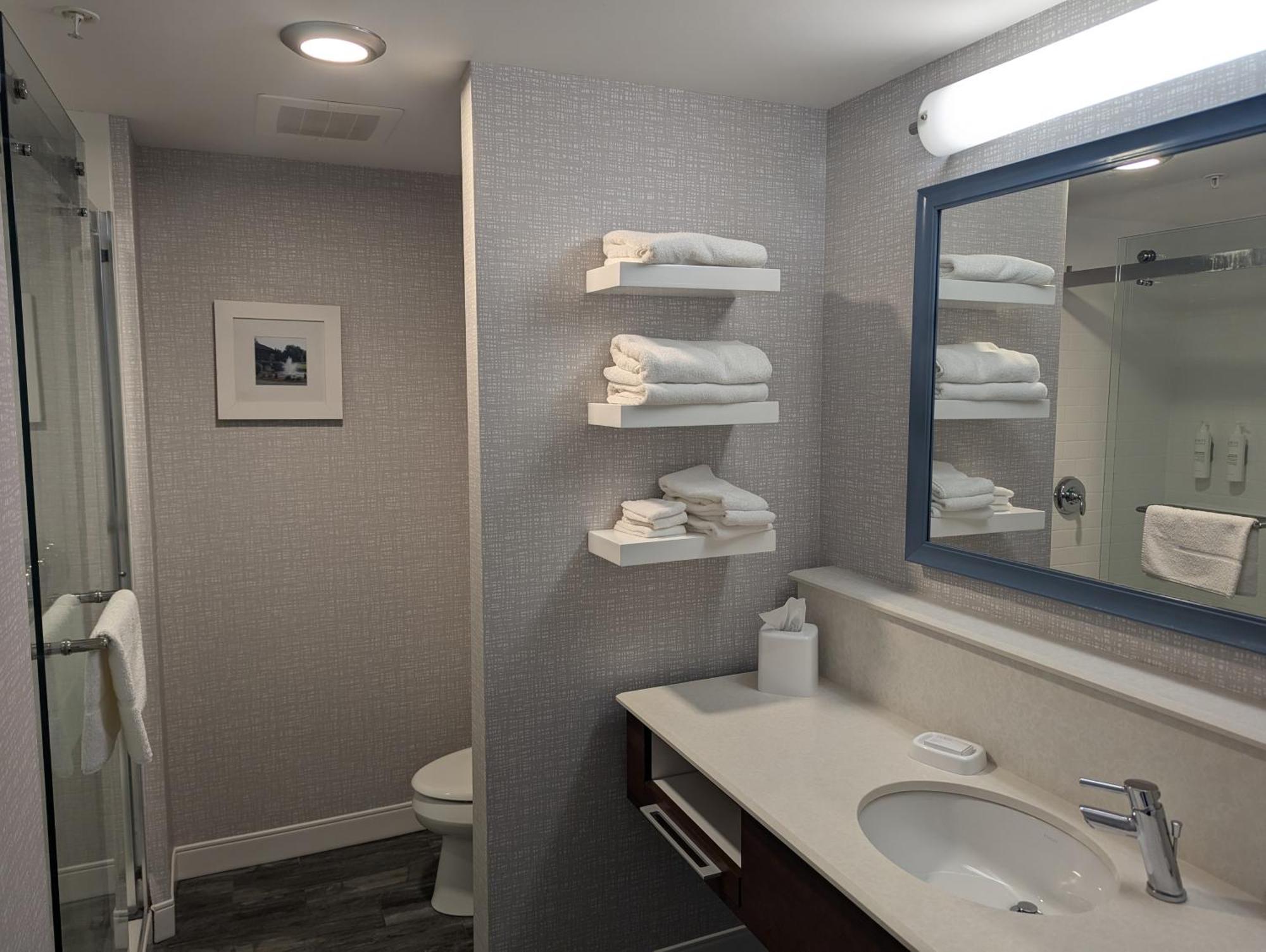 Hampton Inn & Suites Cazenovia, Ny Экстерьер фото