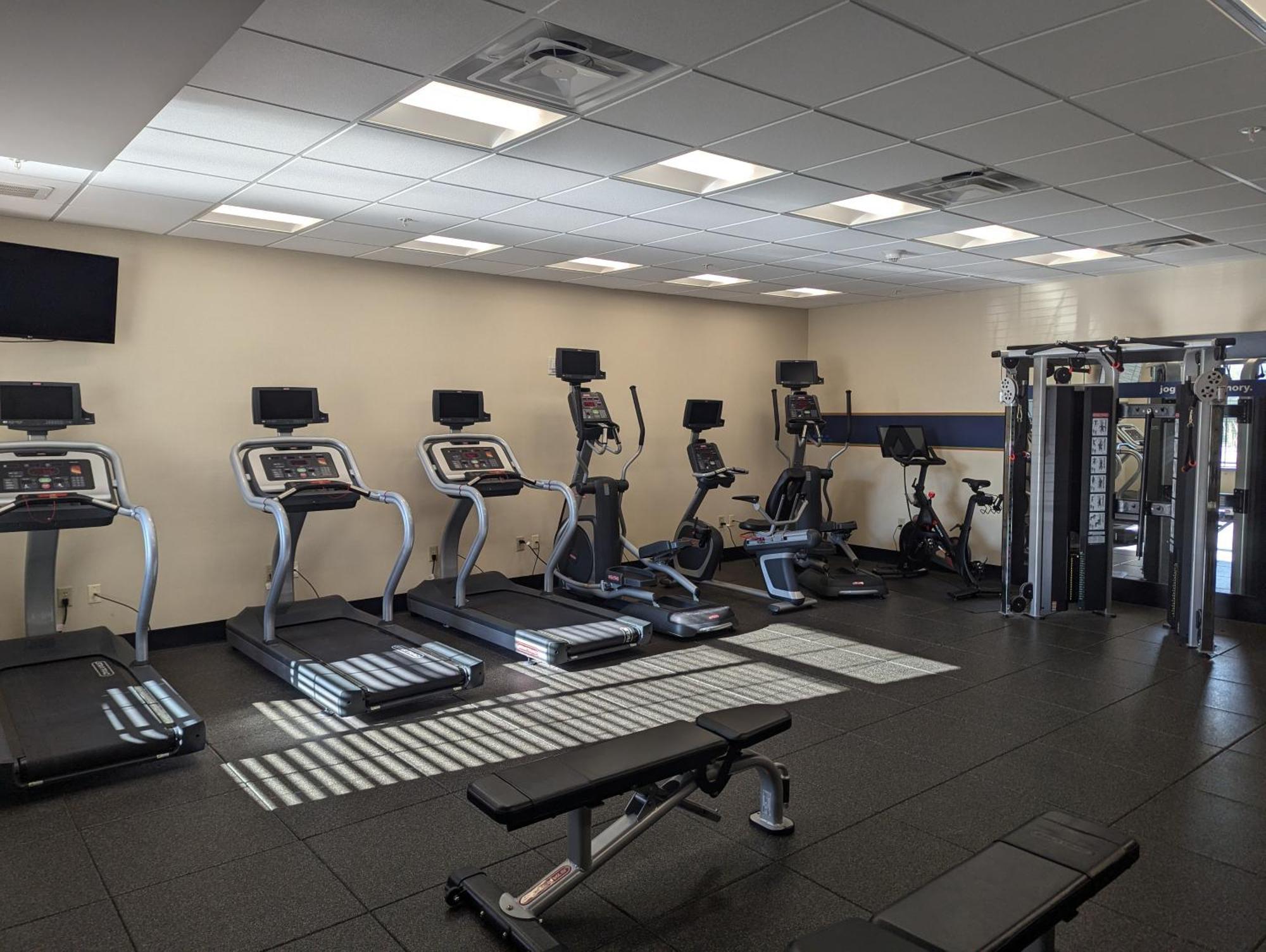 Hampton Inn & Suites Cazenovia, Ny Экстерьер фото